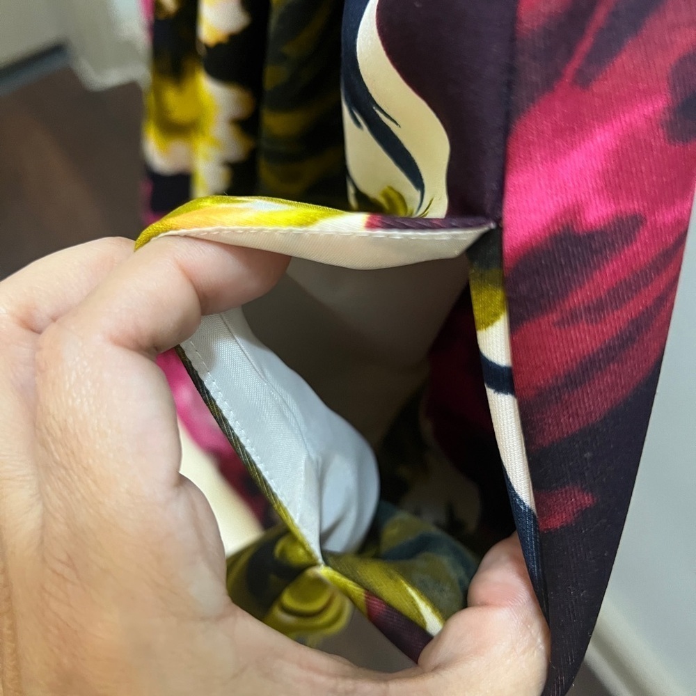Just Taylor black & white striped pink & yellow floral dress size 6 - Picture 10 of 10